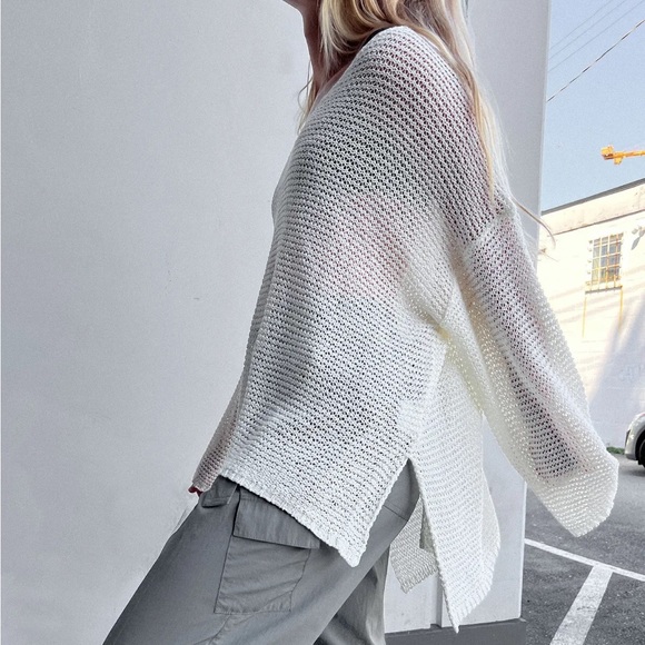 COPY - Oak and Fort CROCHET LONG SLEEVE TOP - Picture 3 of 6